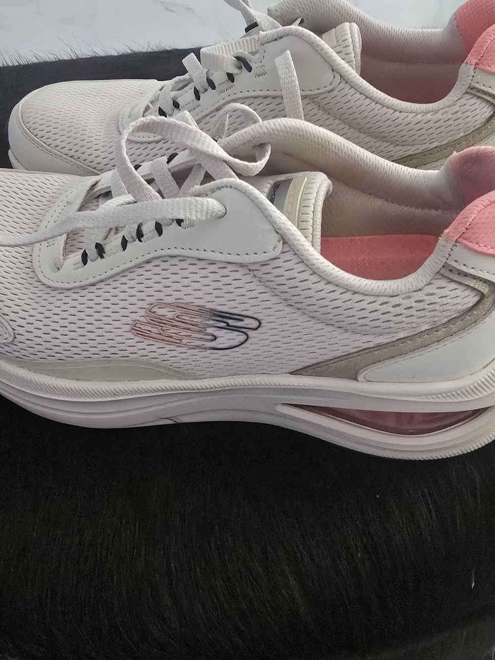 Skechers Women’s White and Pink Air-Cushion Sneakers